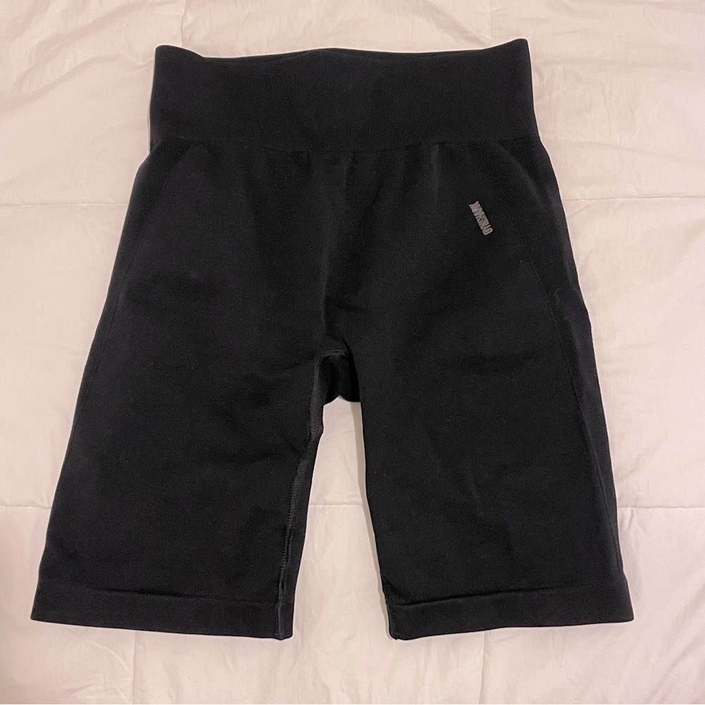 ❤️ Gymshark black spandex biker shorts - Picture 7 of 7
